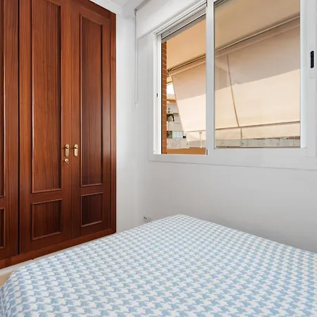 Céntrico Con Piscina Y Playa A 500 Metros *