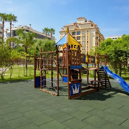 Appartamento Céntrico Con Piscina Y Playa A 500 Metros