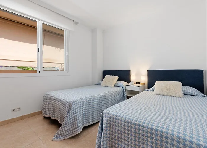 Centrico Con Piscina Y Playa A 500 Metros 아파트 에스테포나